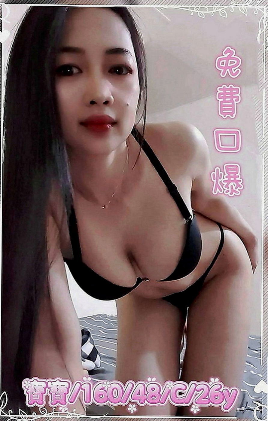 萬里找女人：柔柔 |公司秘書|164cm|47kg|E罩杯|20歲|很溫柔好相處 有女友fu ，客人說很敏感，水多多   可以舔蛋蛋 LG 舔全身，是一個喜歡愛愛的女生