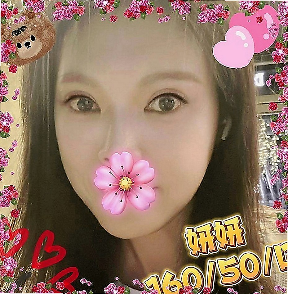 霧峰全套：維恩 |清純淫亂美少女|168cm|42kg|C罩杯|24歲|身材凹凸有致 時尚靚麗 尤物  口技很強 唷可69～喇舌喲，