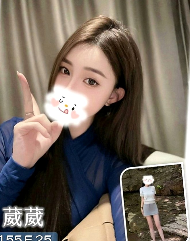 雙溪全套服務：小果凍 |雜誌模特兒|164cm|47kg|D罩杯|22歲|娃娃音 姿勢都可以配合喲~ 皮膚白嫩 小隻麻幹起來爽呢